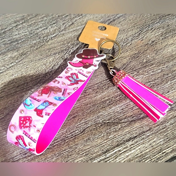 Accessories - Pink Western Pink Key Fob Wristlet 🎉2/$30🎉